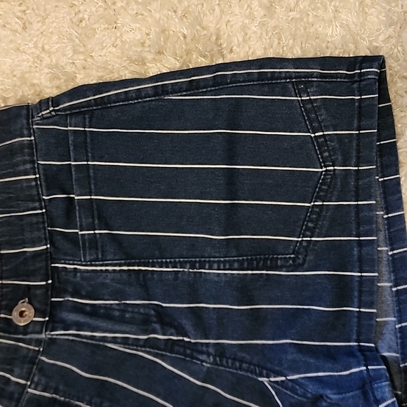 Unionbay Dark Wash Shorts EUC - Picture 2 of 8